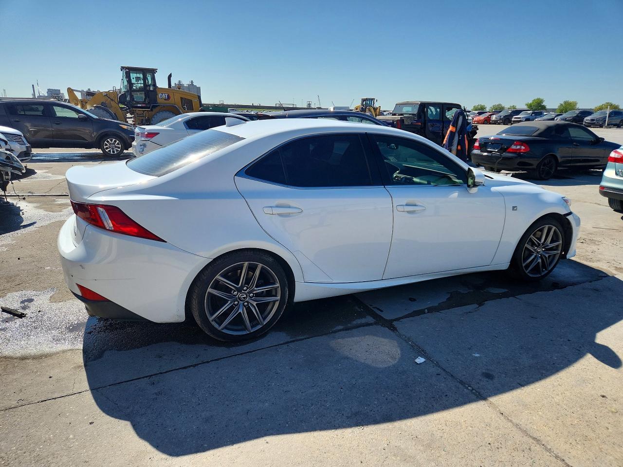 2016 Lexus Is 200T Base - Фото 3