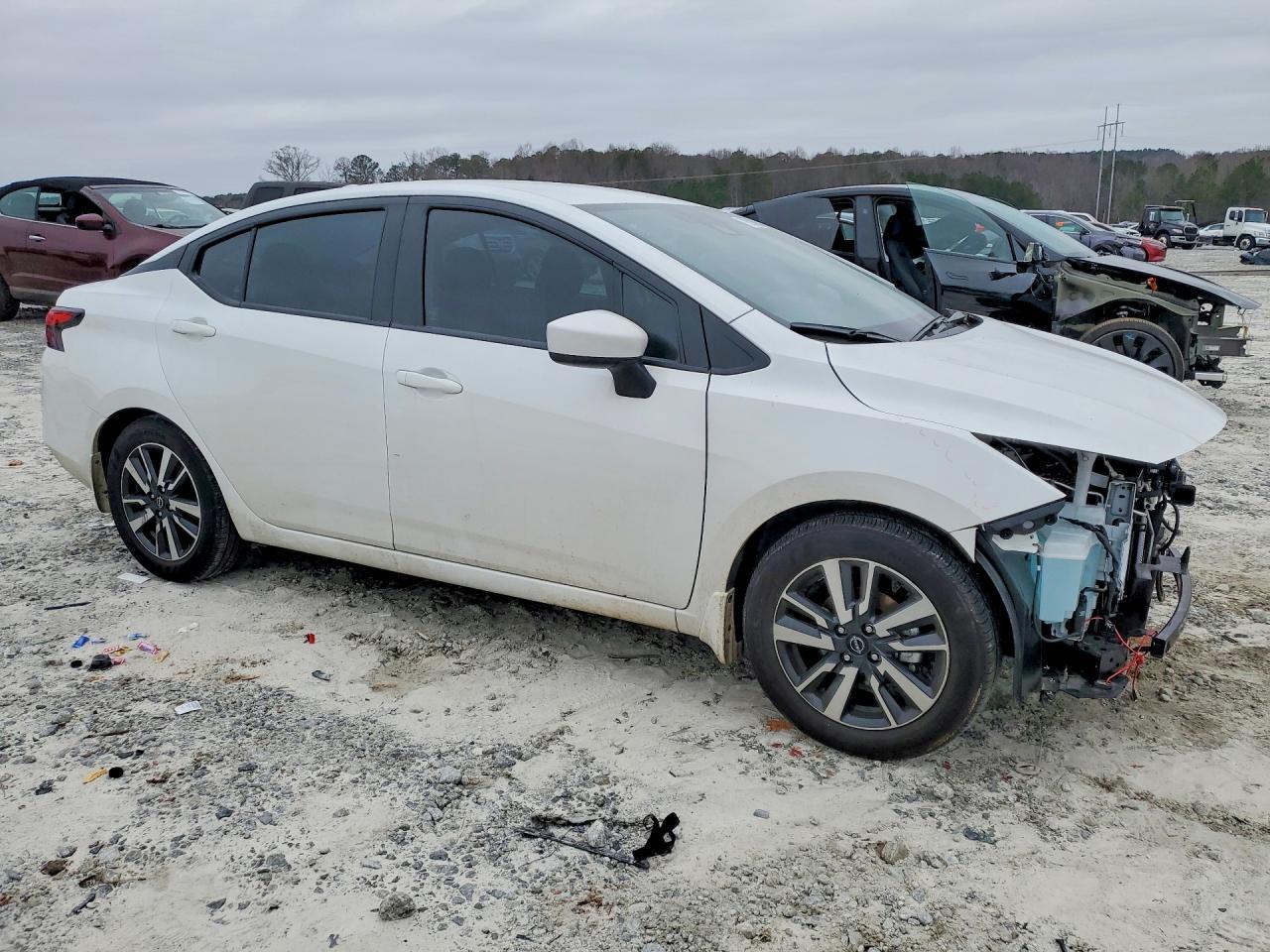 2025 Nissan Versa Sv - Image 4
