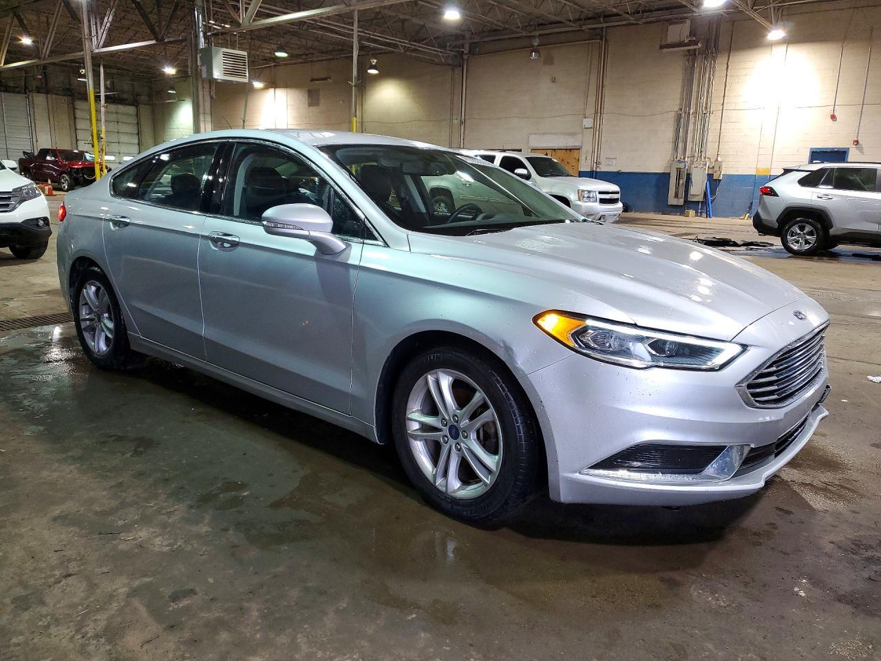 2018 Ford Fusion Se - Фото 4