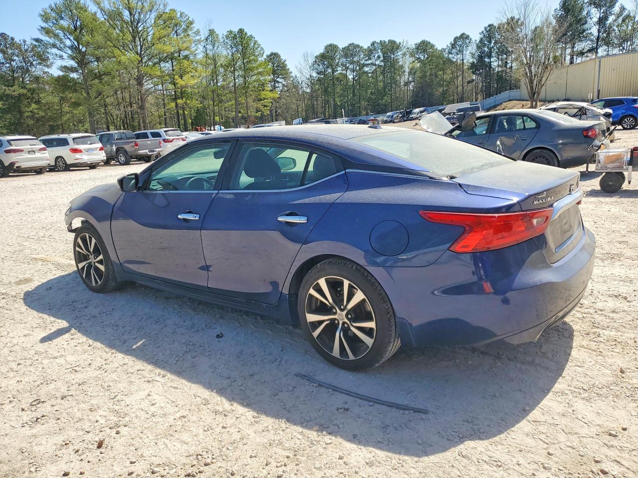 2017 Nissan Maxima 3.5 S - Image 2