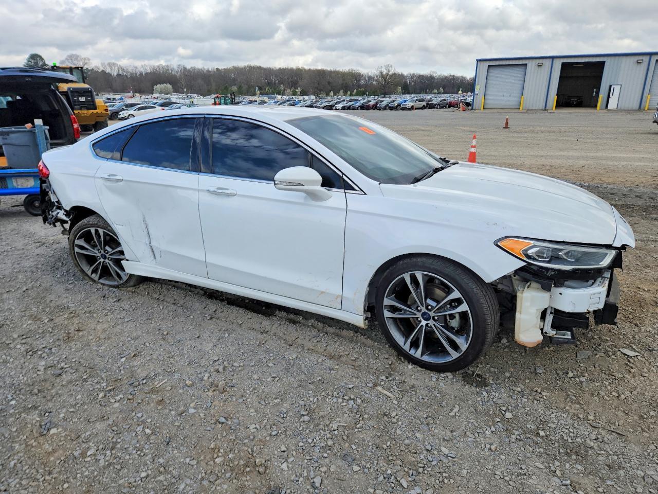 2019 Ford Fusion Titanium - Фото 4