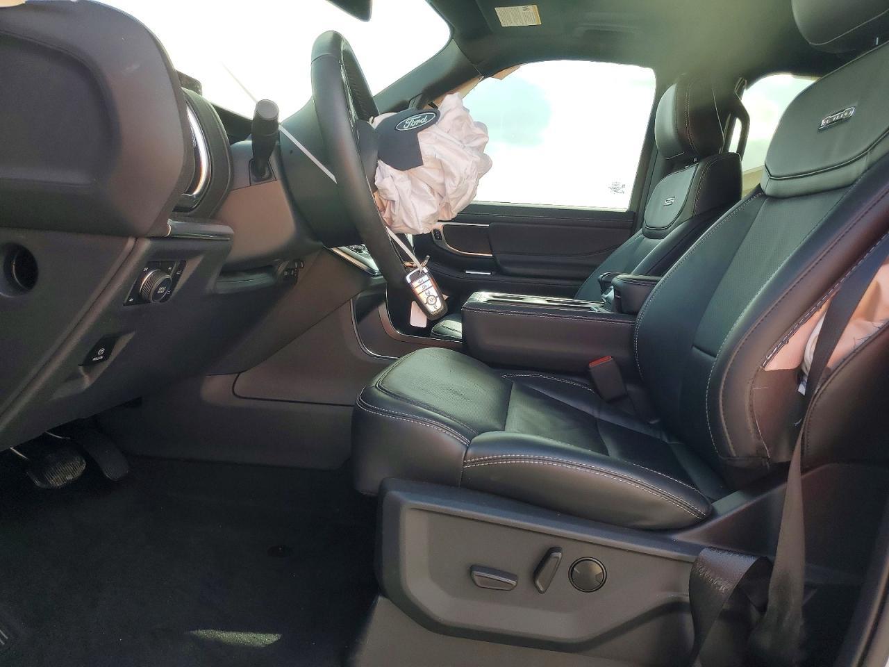 2025 Ford Expedition Max Platinum - Фото 6