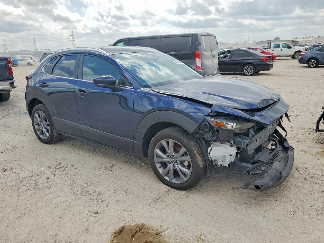 2025 Mazda Cx-30 Preferred - Image 4