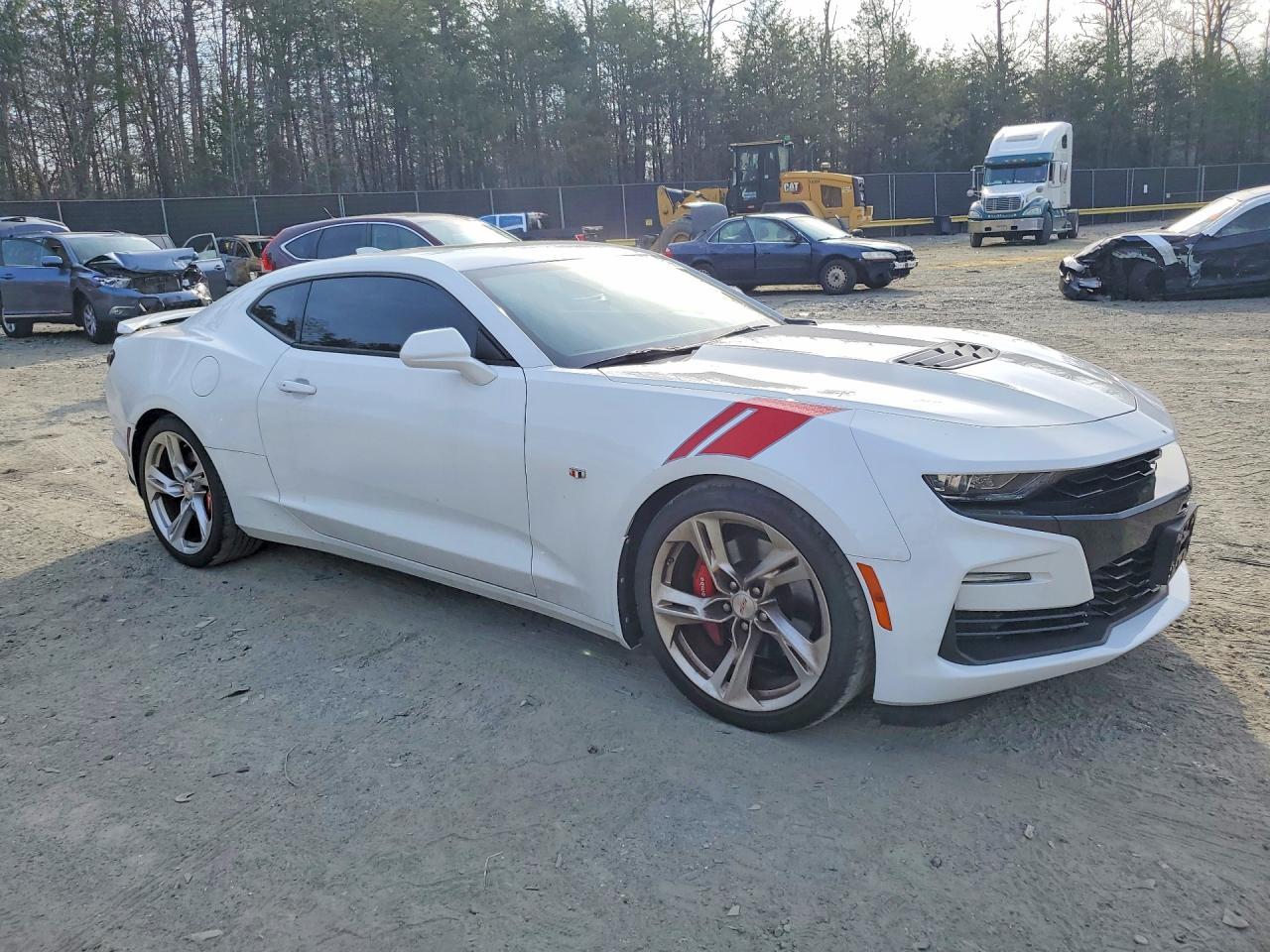 2019 Chevrolet Camaro Ss - Image 4