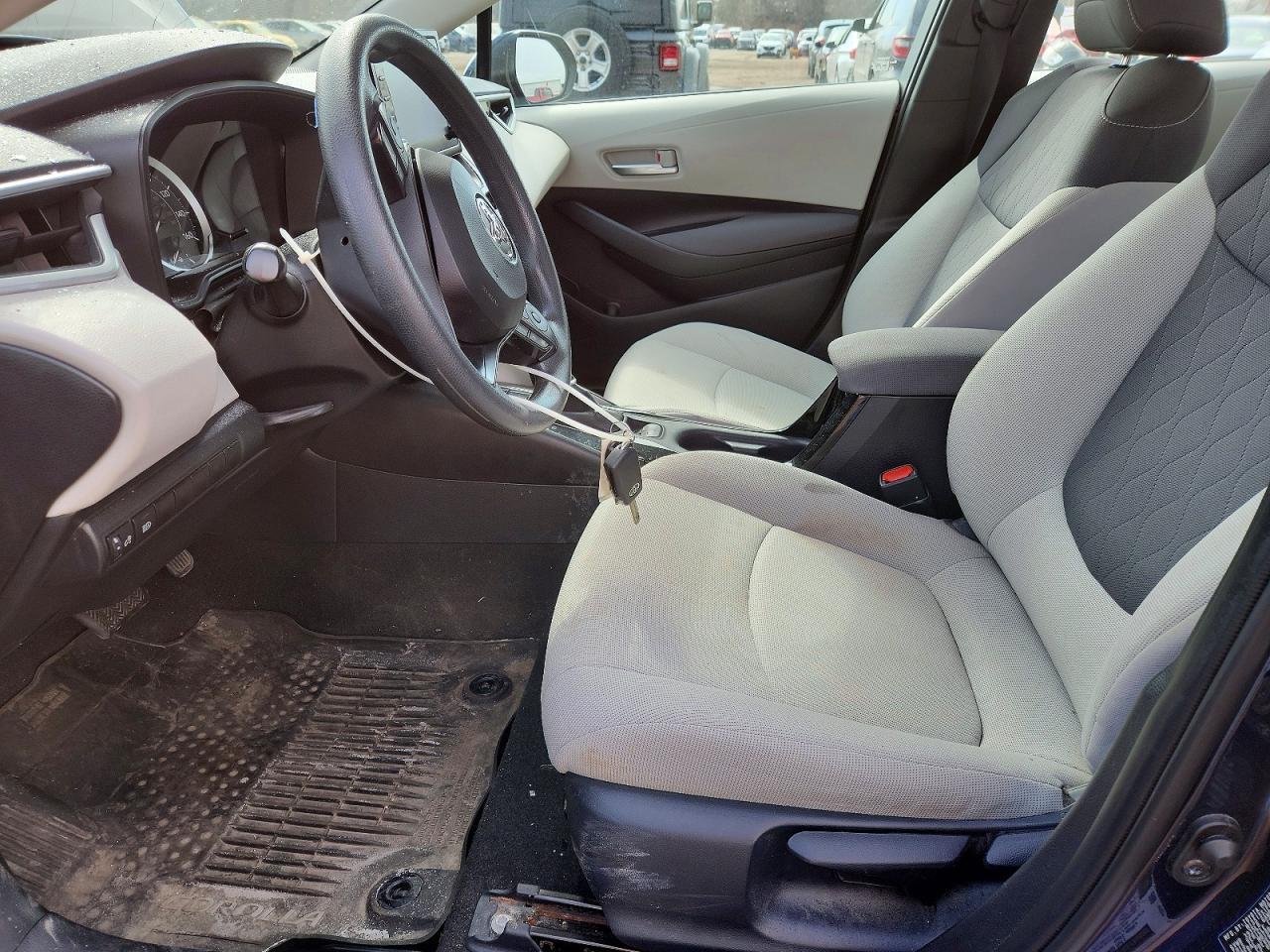 2020 Toyota Corolla Le - Фото 7