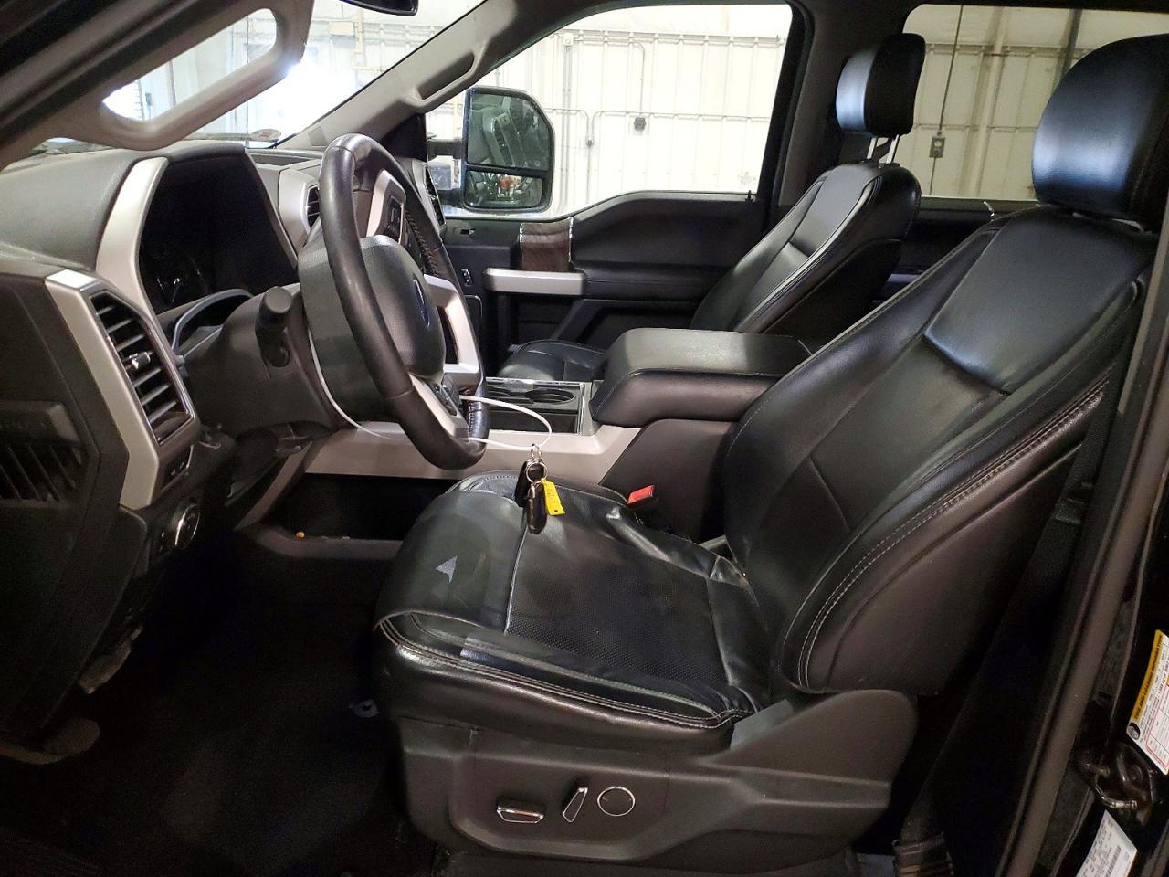 2019 Ford F250 Super Duty - Фото 7