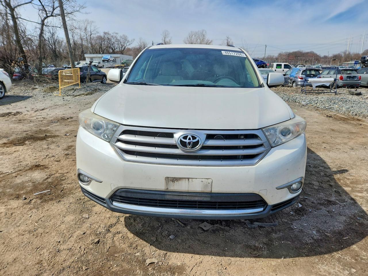 2013 Toyota Highlander Plus - Image 5