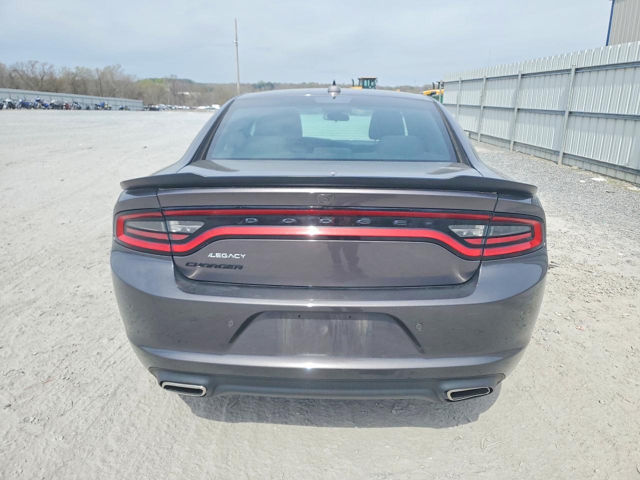 2023 Dodge Charger Sxt - Image 6