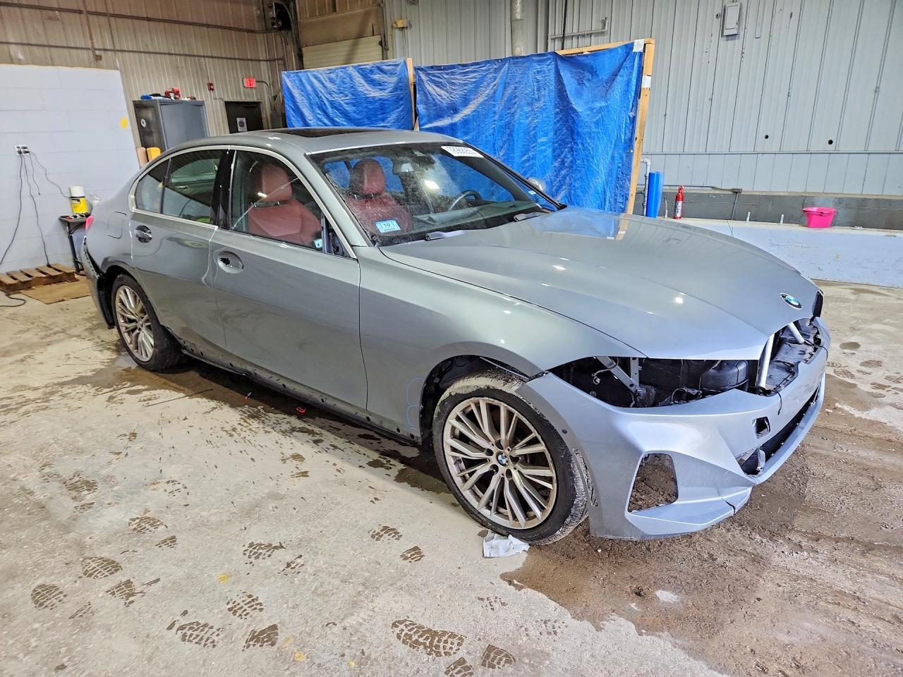 2024 BMW 330 - Фото 4