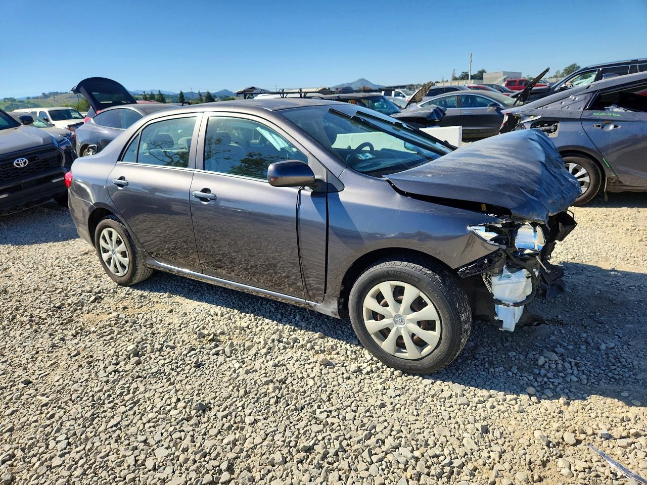 2010 Toyota Corolla Le - Фото 4