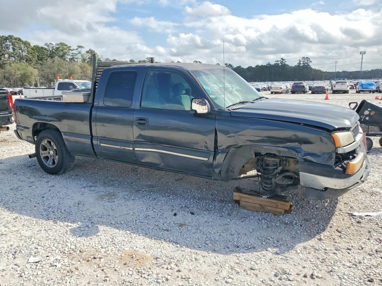2004 Chevrolet Silverado C1500 - Фото 4