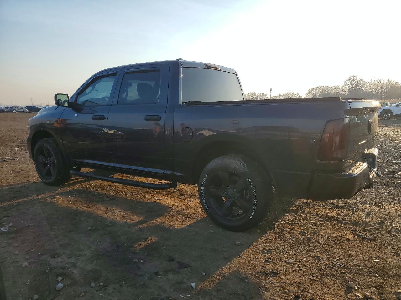2015 Ram 1500 St - Фото 2