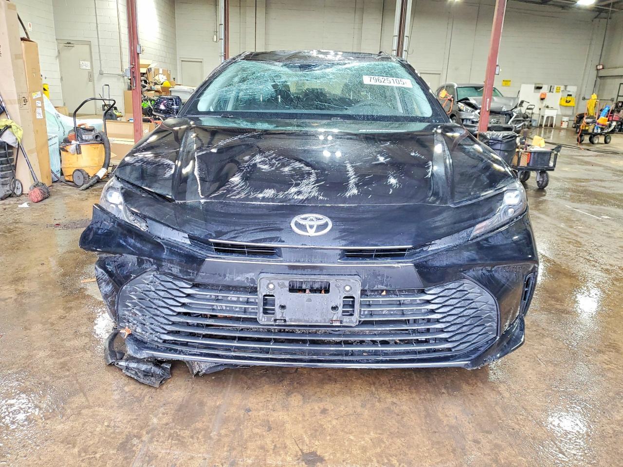 2026 Toyota Camry Le - Фото 5