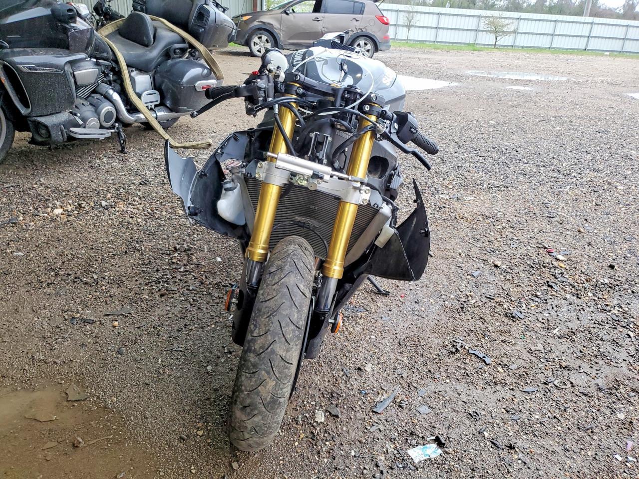 2025 Suzuki Gsx-R750 - Фото 2