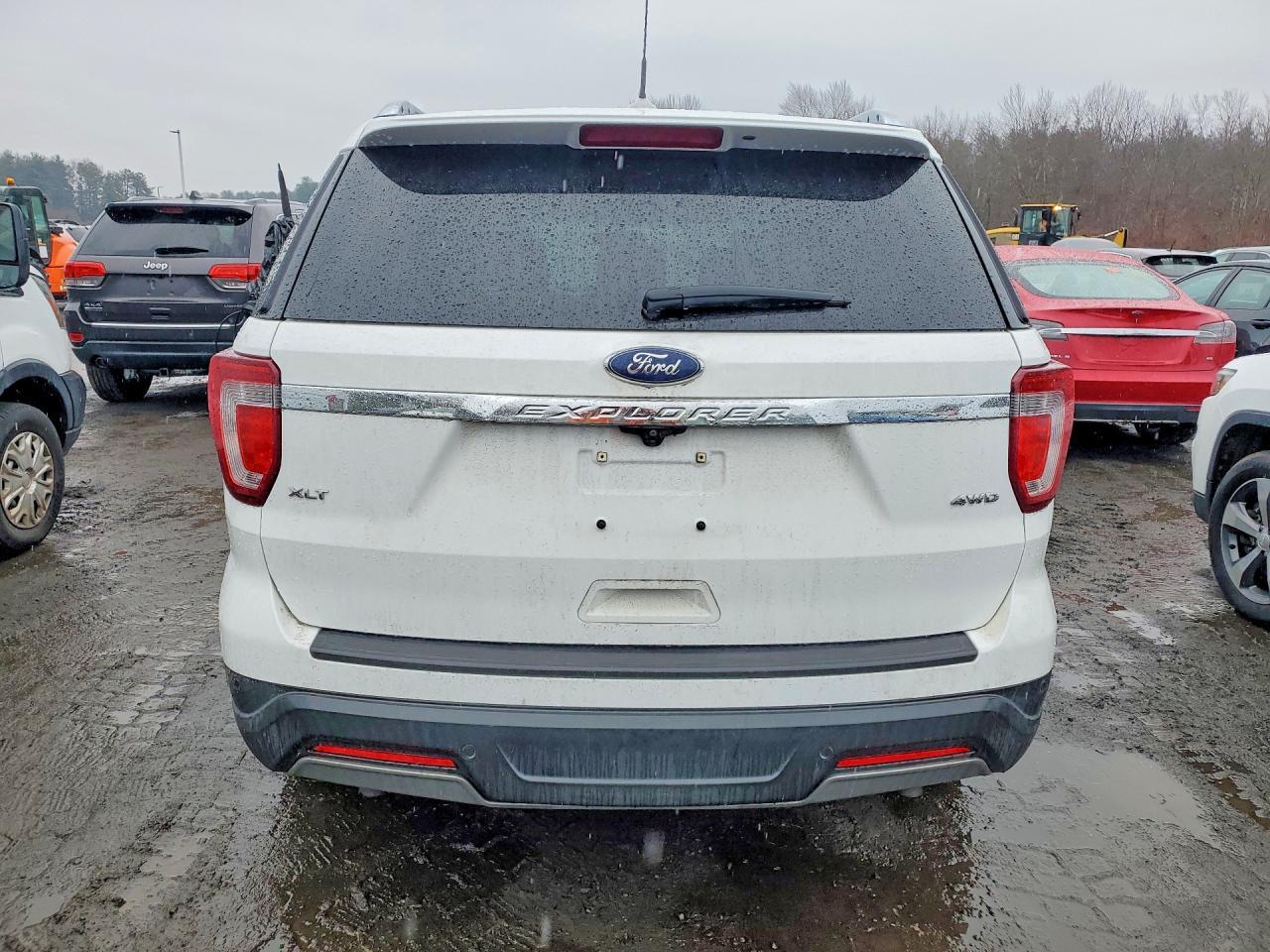 2019 Ford Explorer Xlt - Фото 6