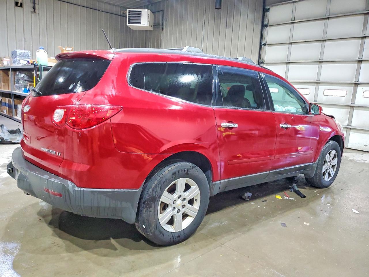 2012 Chevrolet Traverse Lt - Image 3