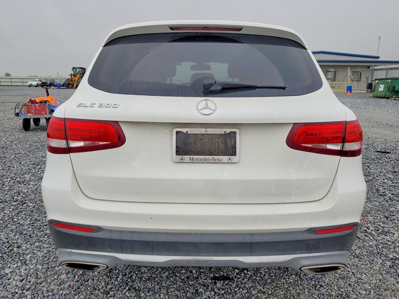 2017 Mercedes-Benz Glc 300 - Фото 6