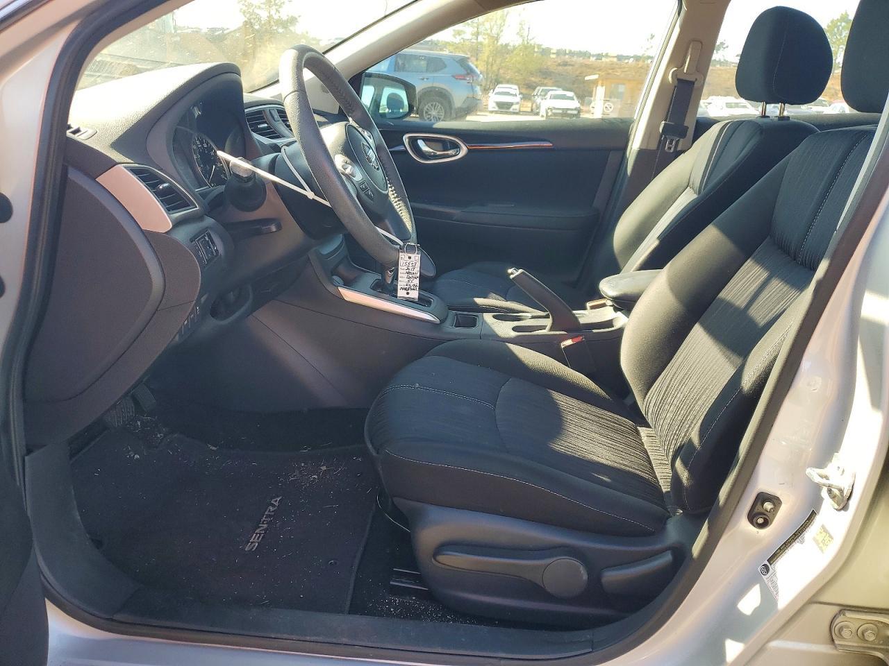 2017 Nissan Sentra Sv - Фото 7