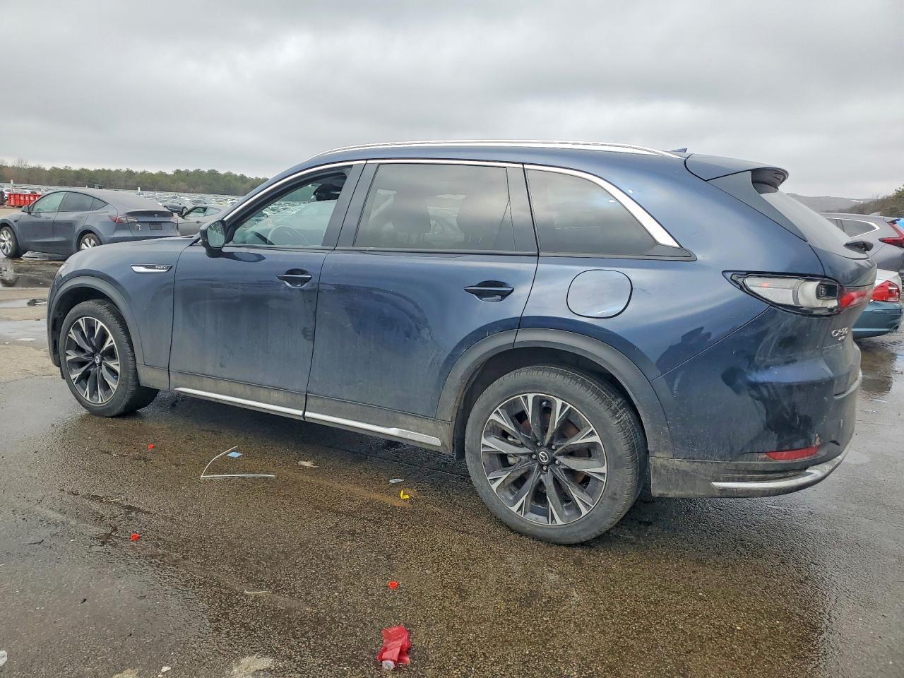 2024 Mazda Cx-90 Premium - Image 2