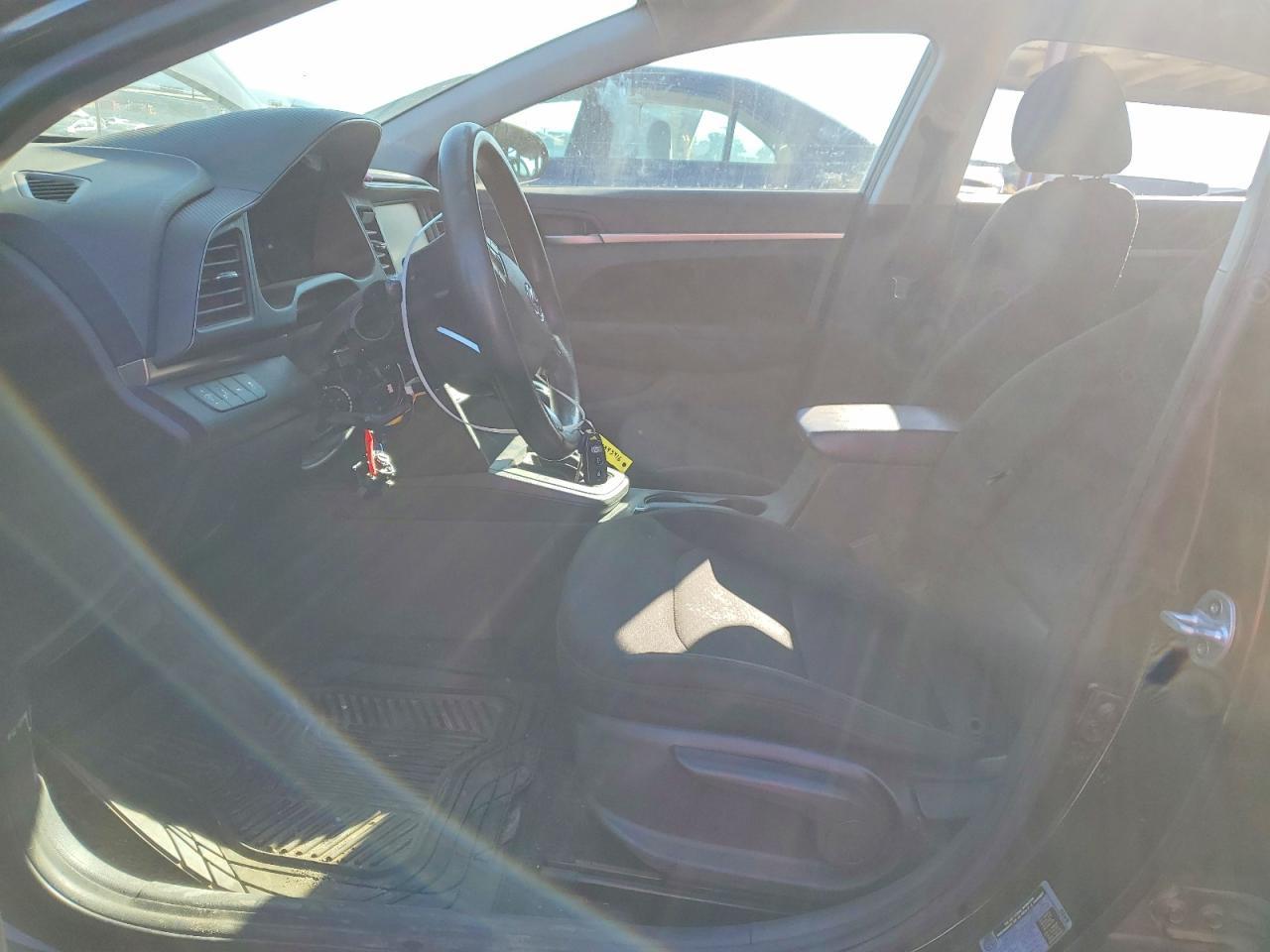 2019 Hyundai Elantra Sel - Фото 7