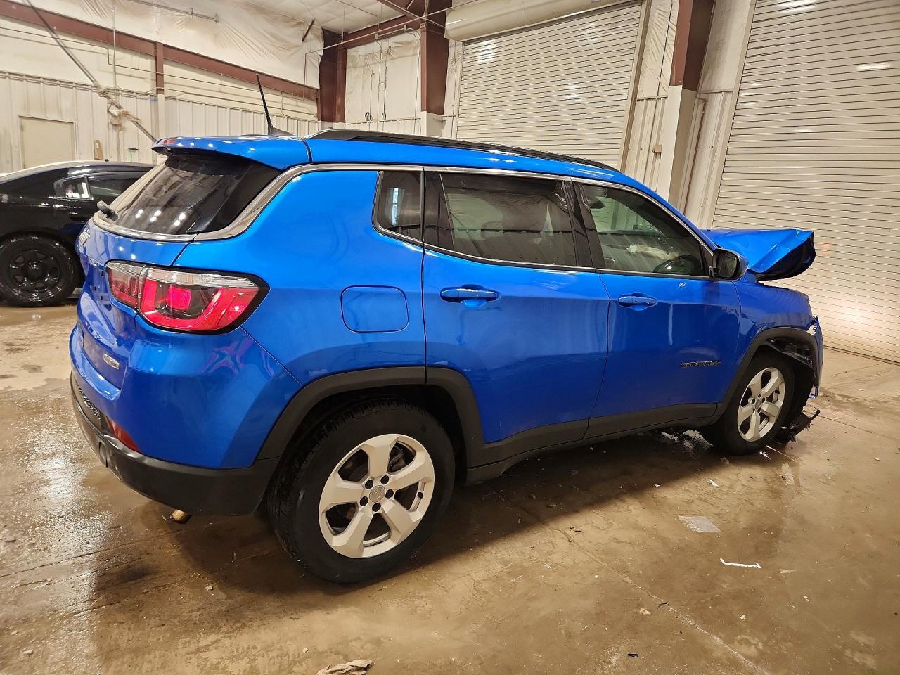 2018 Jeep Compass Latitude - Фото 3