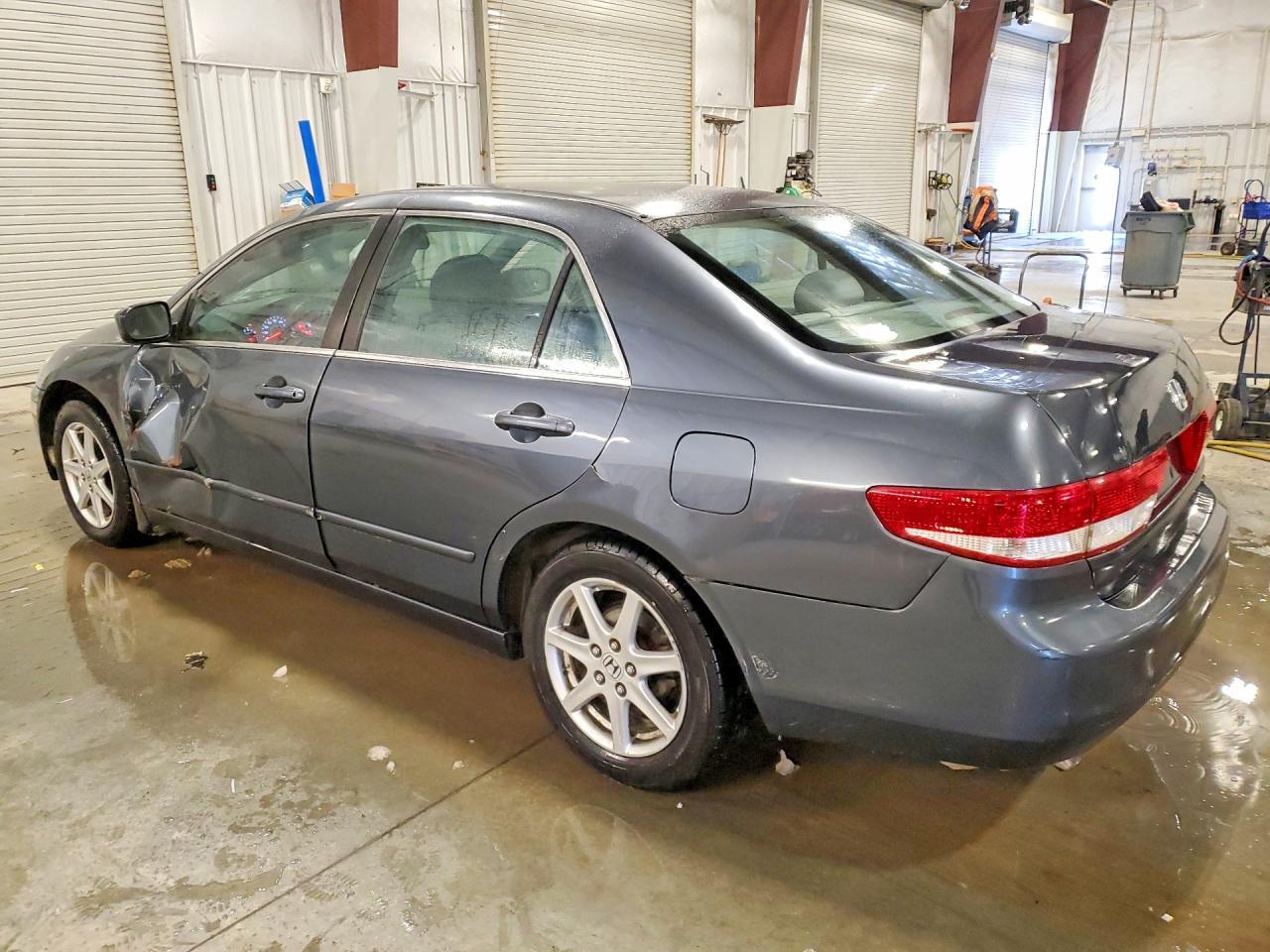 2004 Honda Accord Lx - Image 2