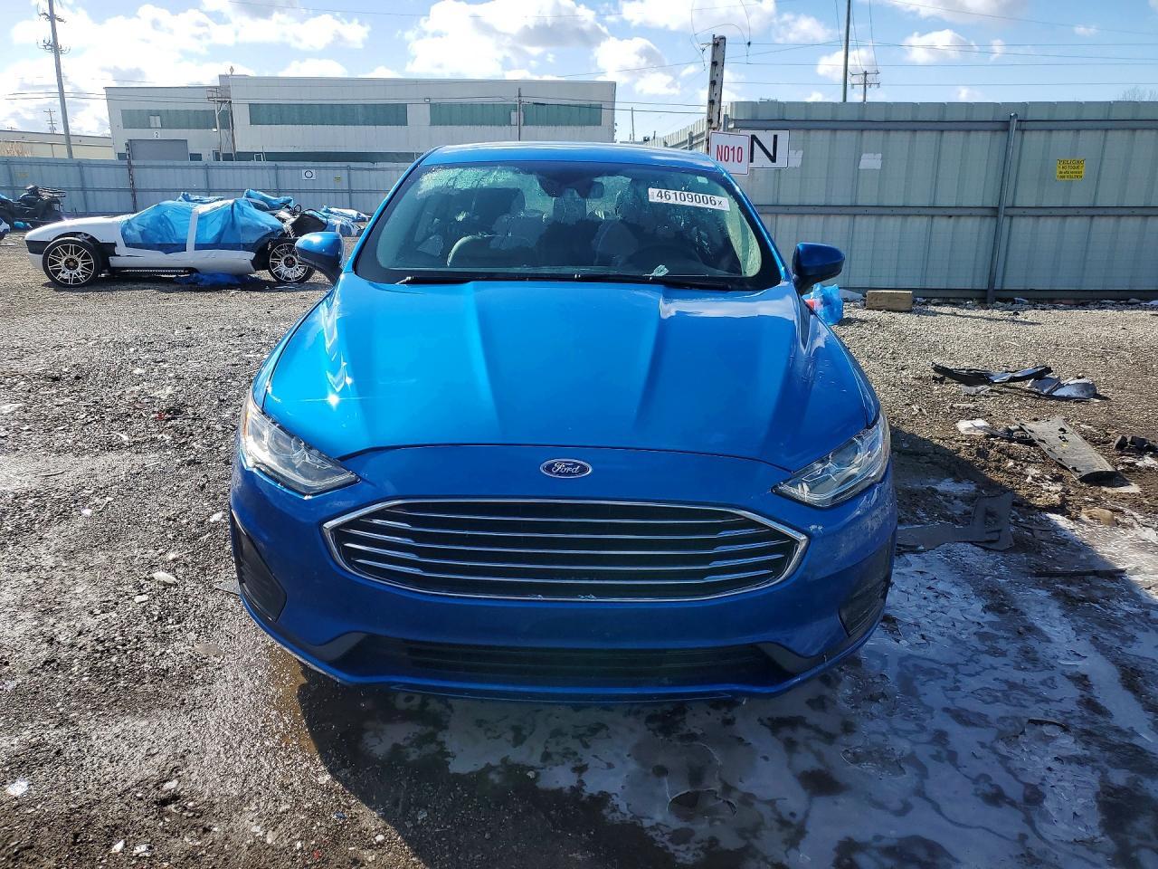 2020 Ford Fusion Se - Фото 5