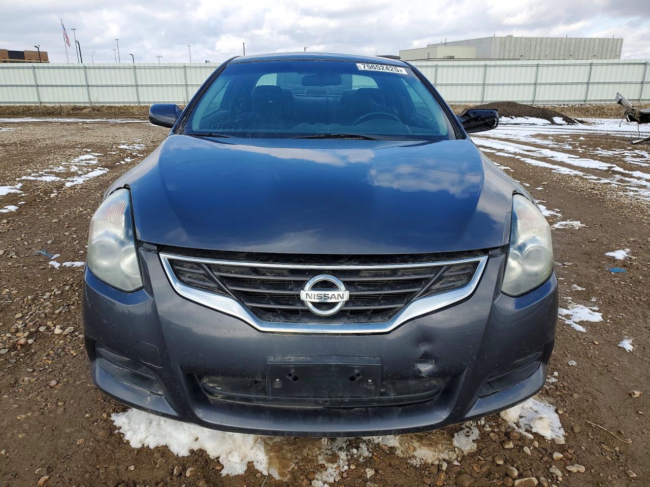 2011 Nissan Altima S - Image 5