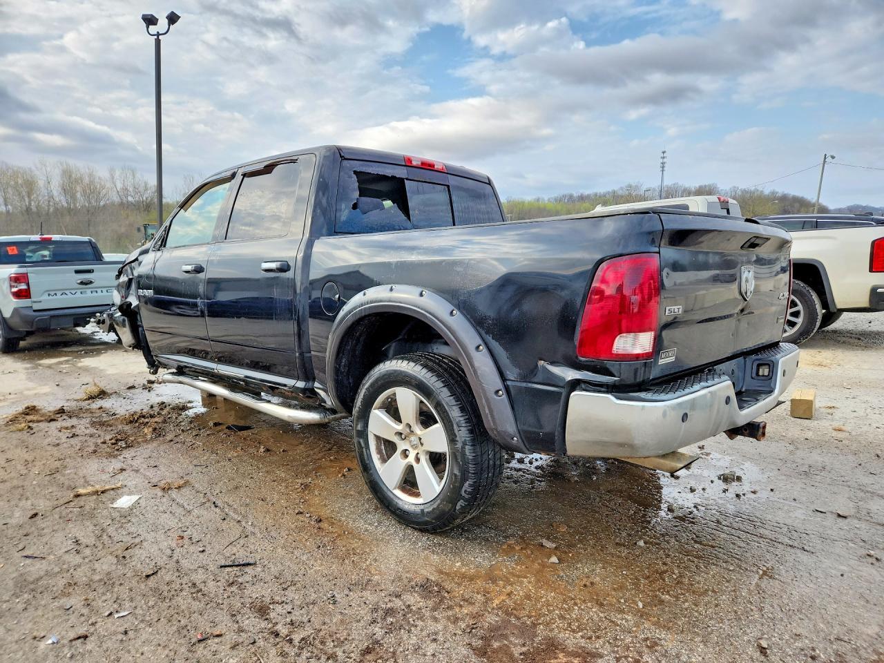 2009 Dodge Ram 1500 - Фото 2