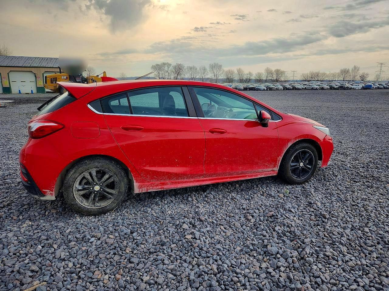 2017 Chevrolet Cruze Lt - Image 3