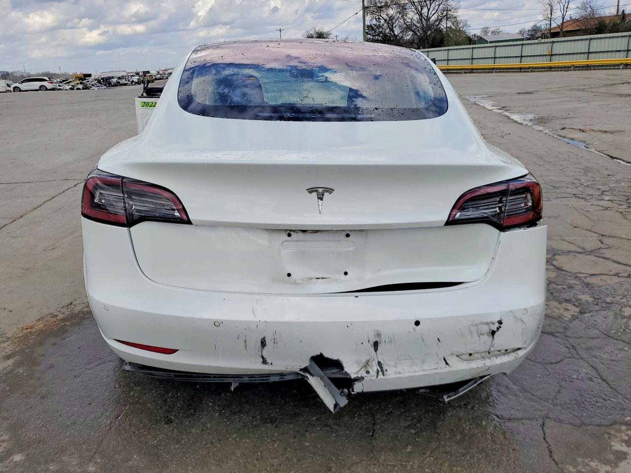 2018 Tesla Model 3 - Фото 6