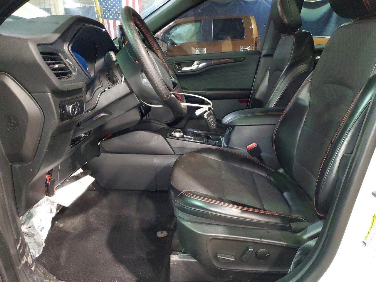 2023 Ford Escape St Line Select - Фото 7