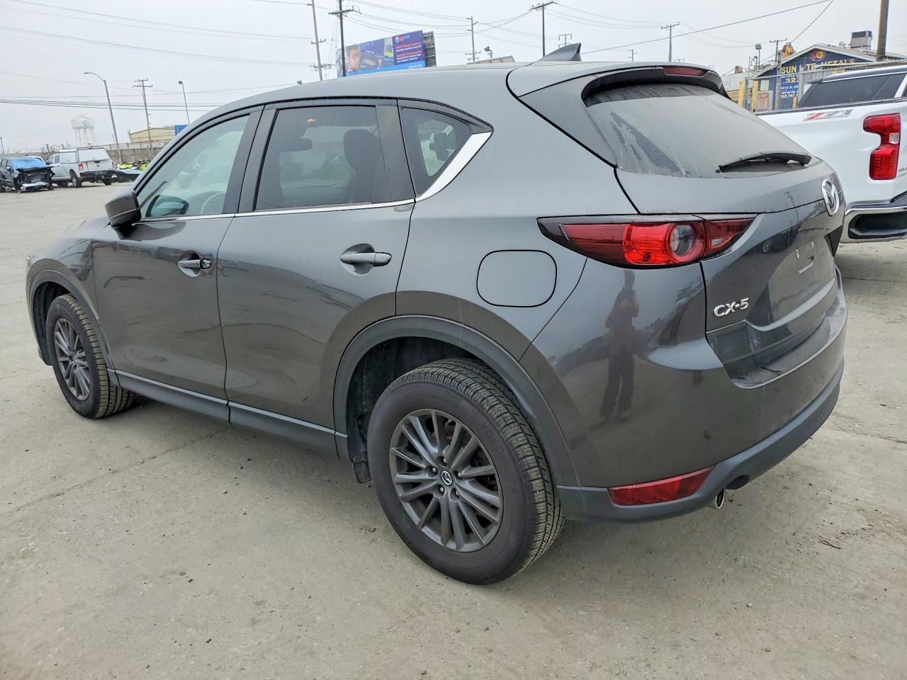 2020 Mazda Cx-5 Touring - Image 2