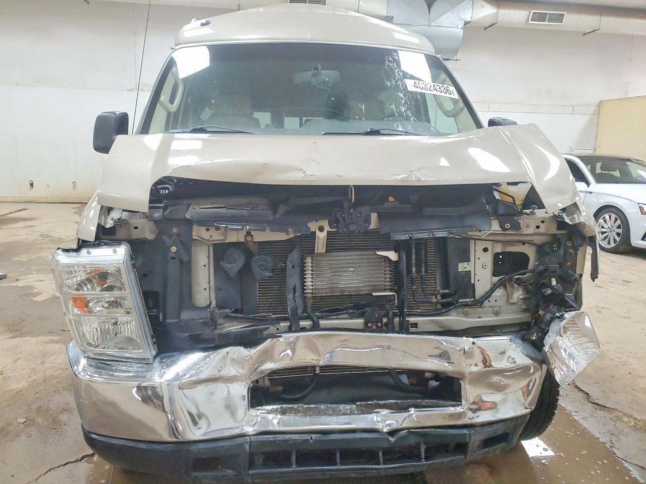 2014 Ford Econoline E150 Van - Image 5