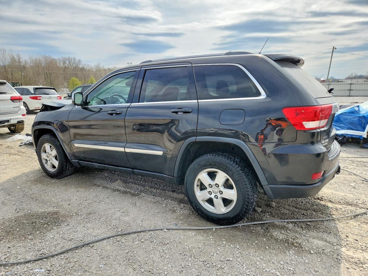 2012 Jeep Grand Cherokee Laredo - Image 2