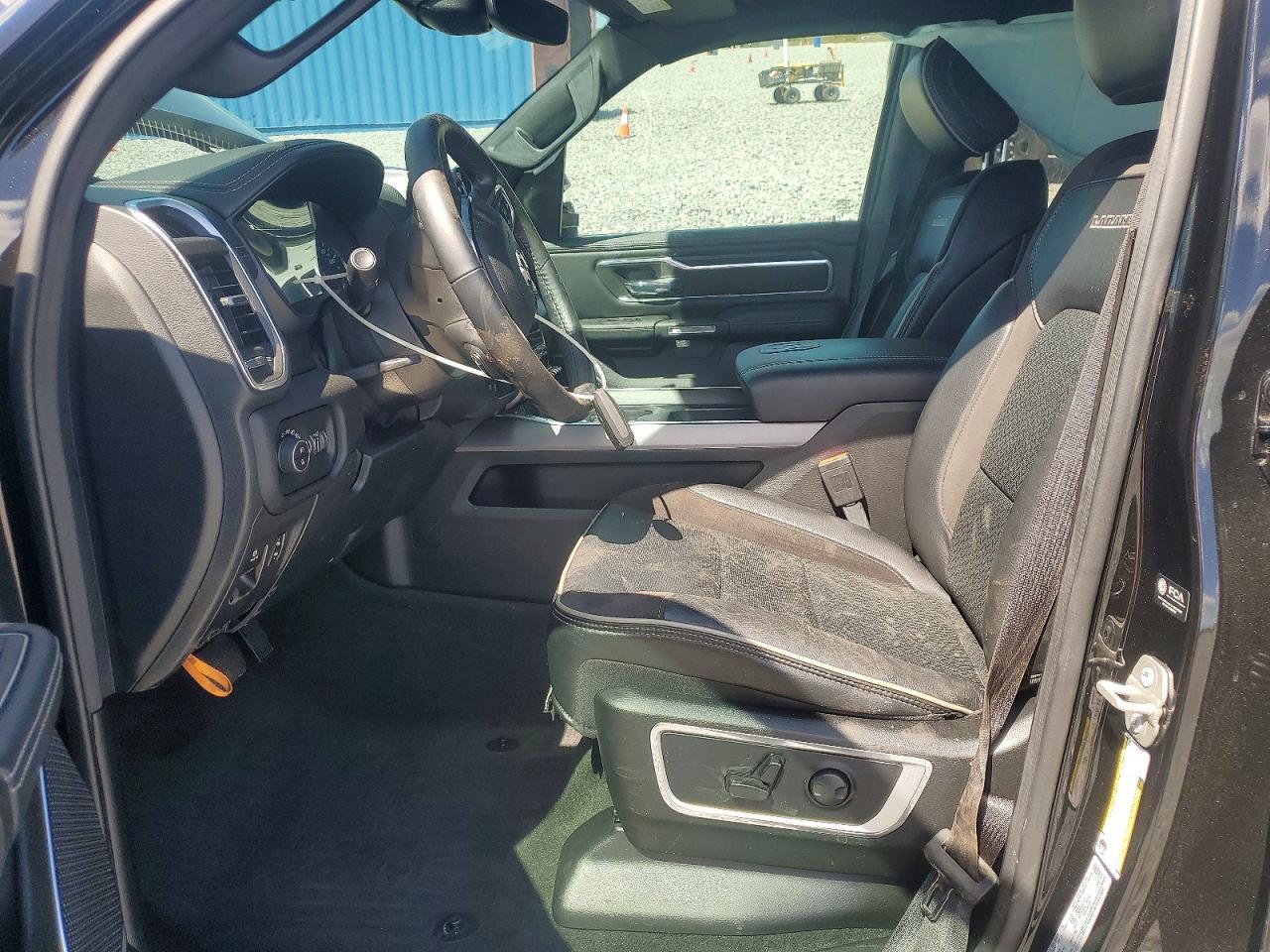 2023 Ram 1500 Laramie - Фото 7