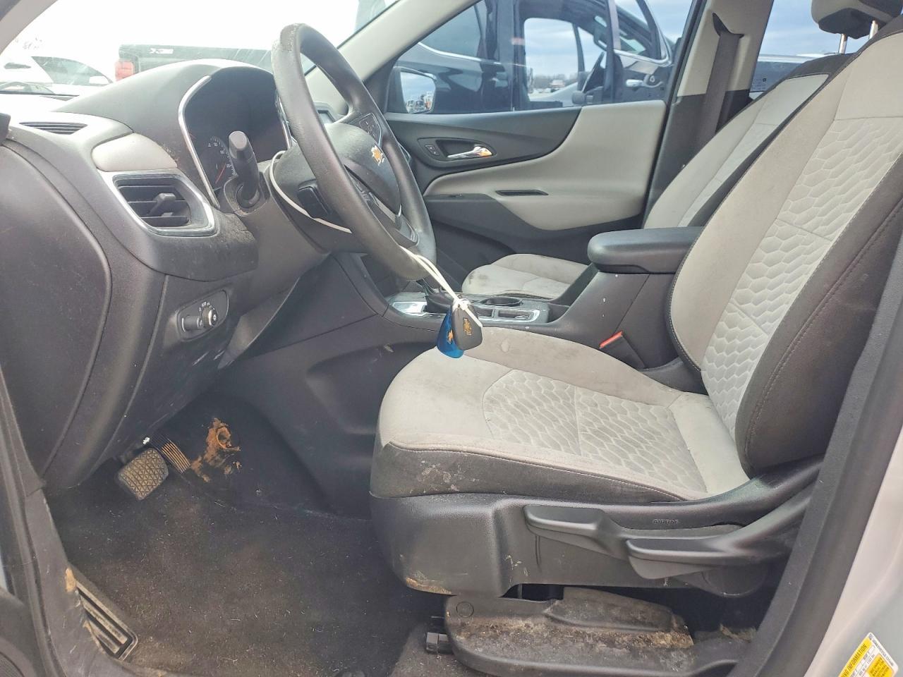 2018 Chevrolet Equinox Ls - Фото 7