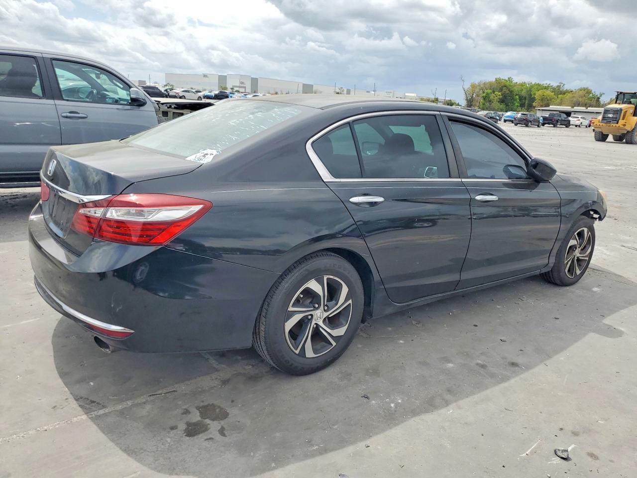 2017 Honda Accord Lx - Фото 3