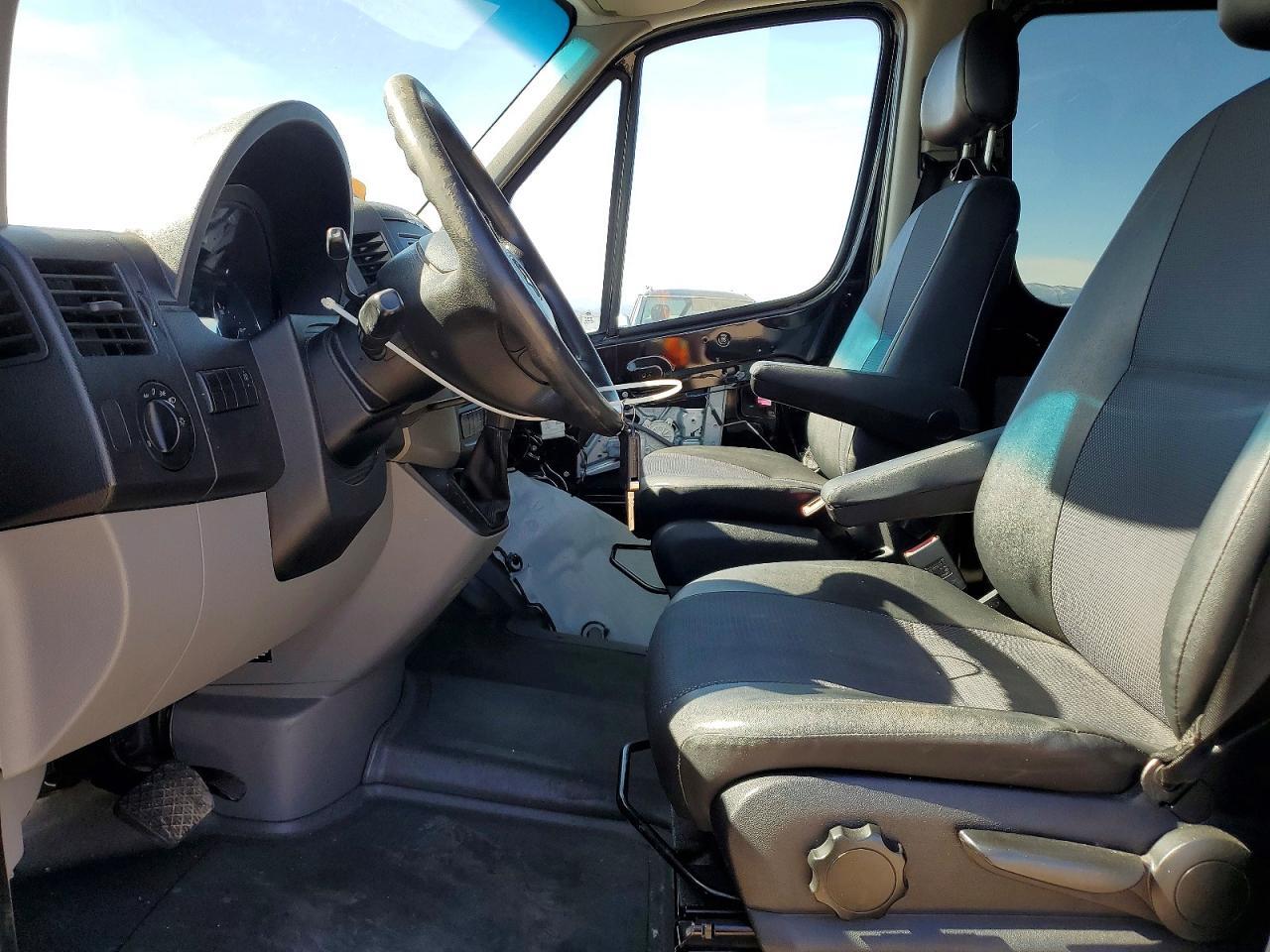 2013 Mercedes-Benz Sprinter 2500 - Фото 7