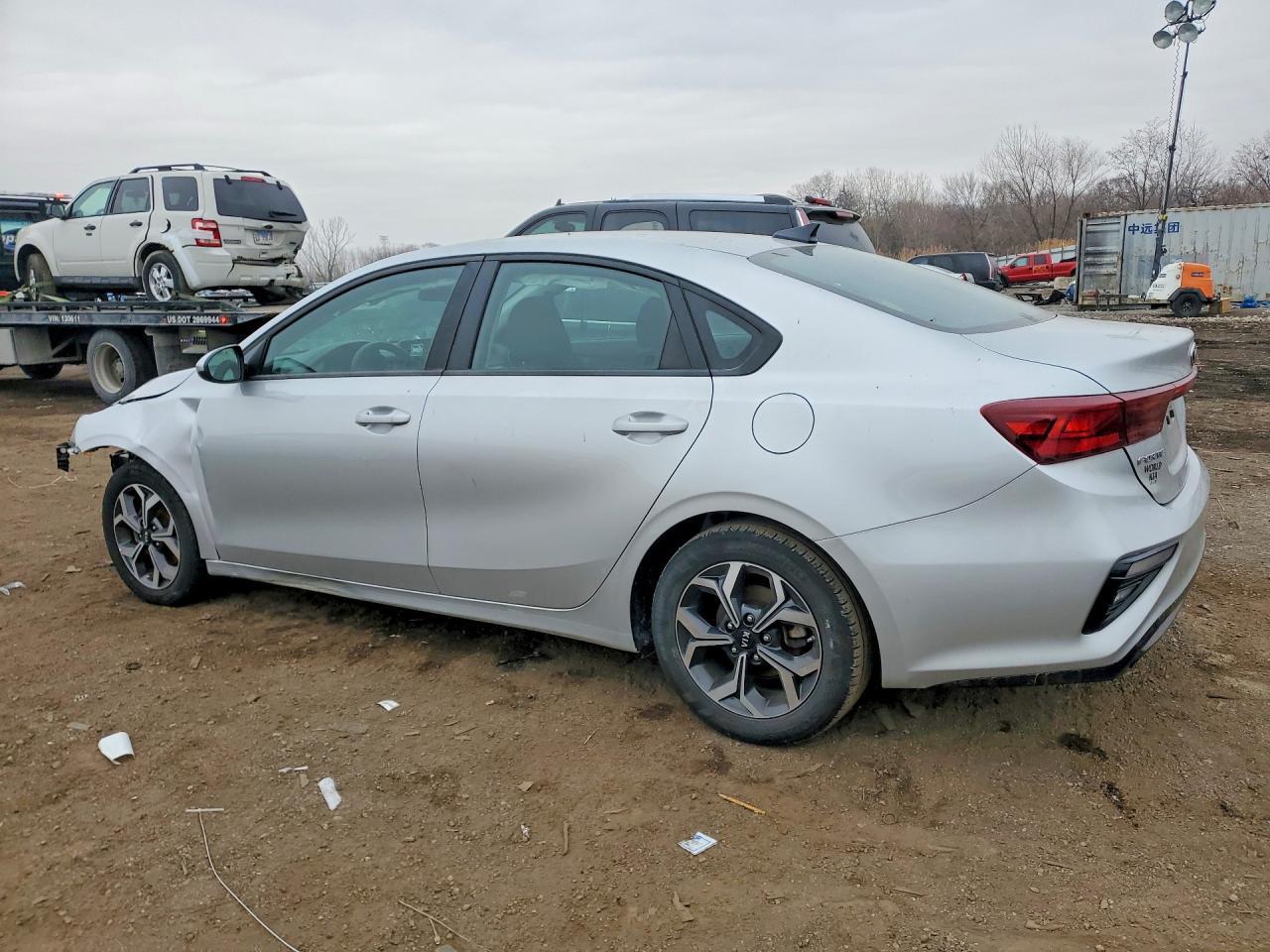 2020 Kia Forte Lxs - Image 2