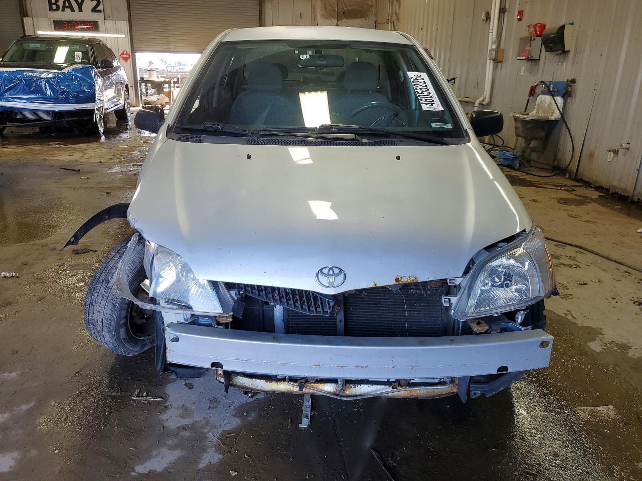 2001 Toyota Echo Base - Фото 5