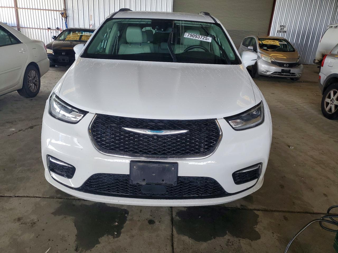 2021 Chrysler Pacifica Hybrid Touring L - Фото 5