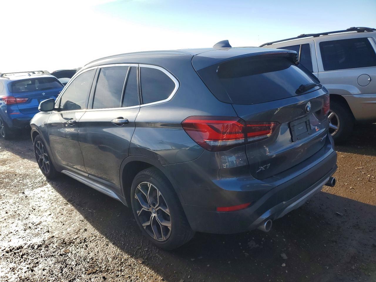 2021 BMW X1 xDrive28I - Фото 2