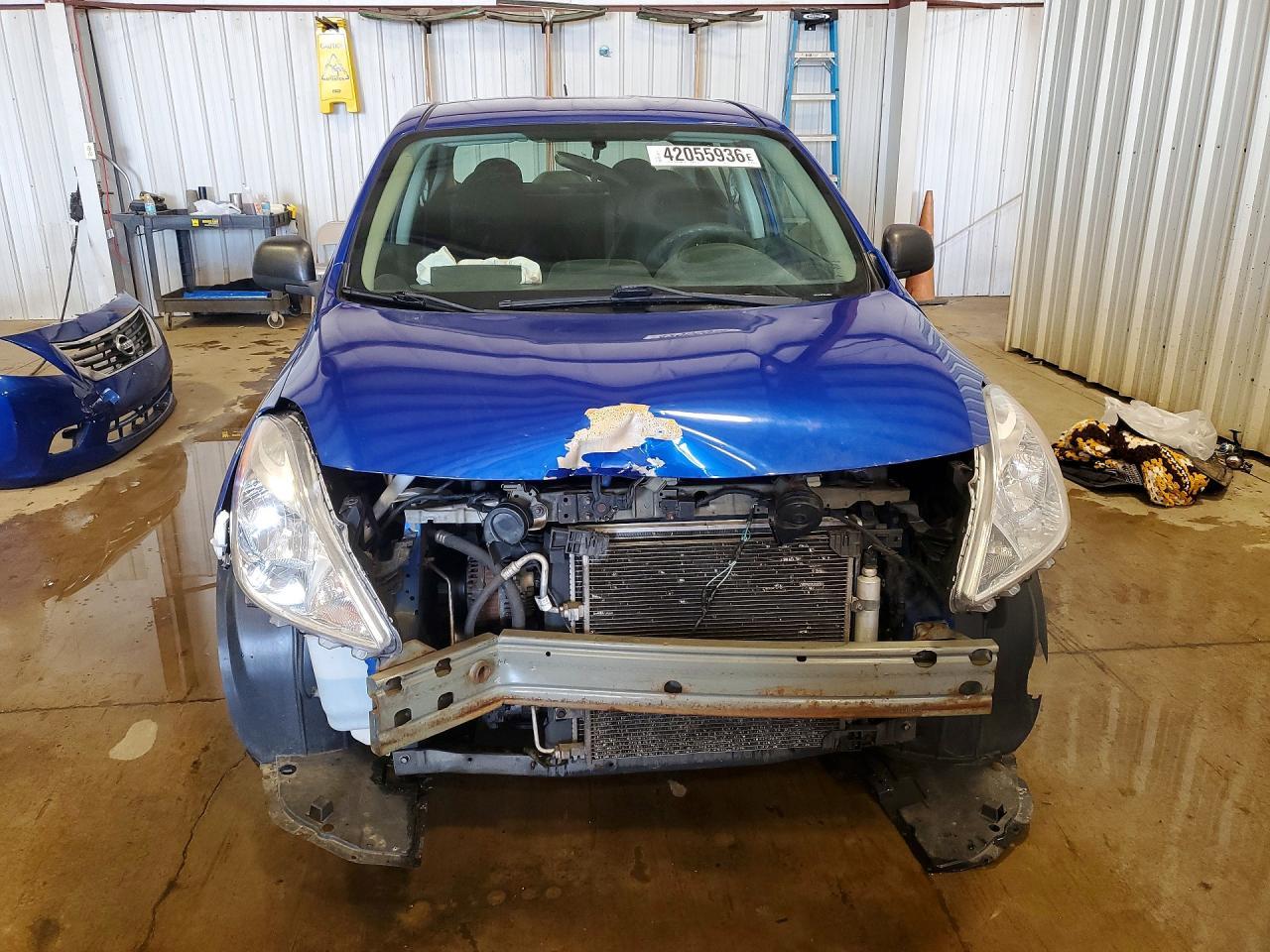 2012 Nissan Versa 1.6 S - Image 5