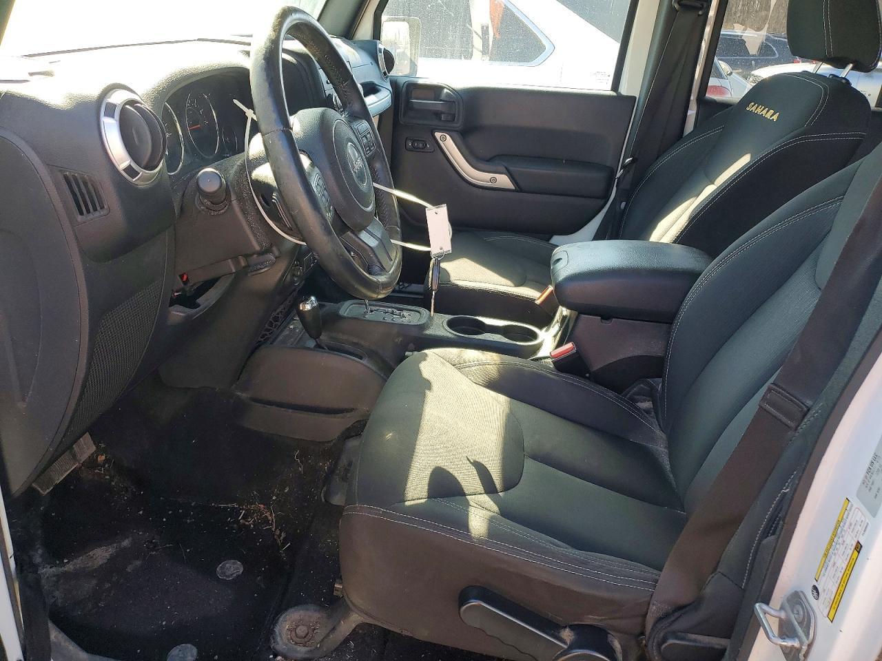 2015 Jeep Wrangler Unlimited Sahara - Фото 7