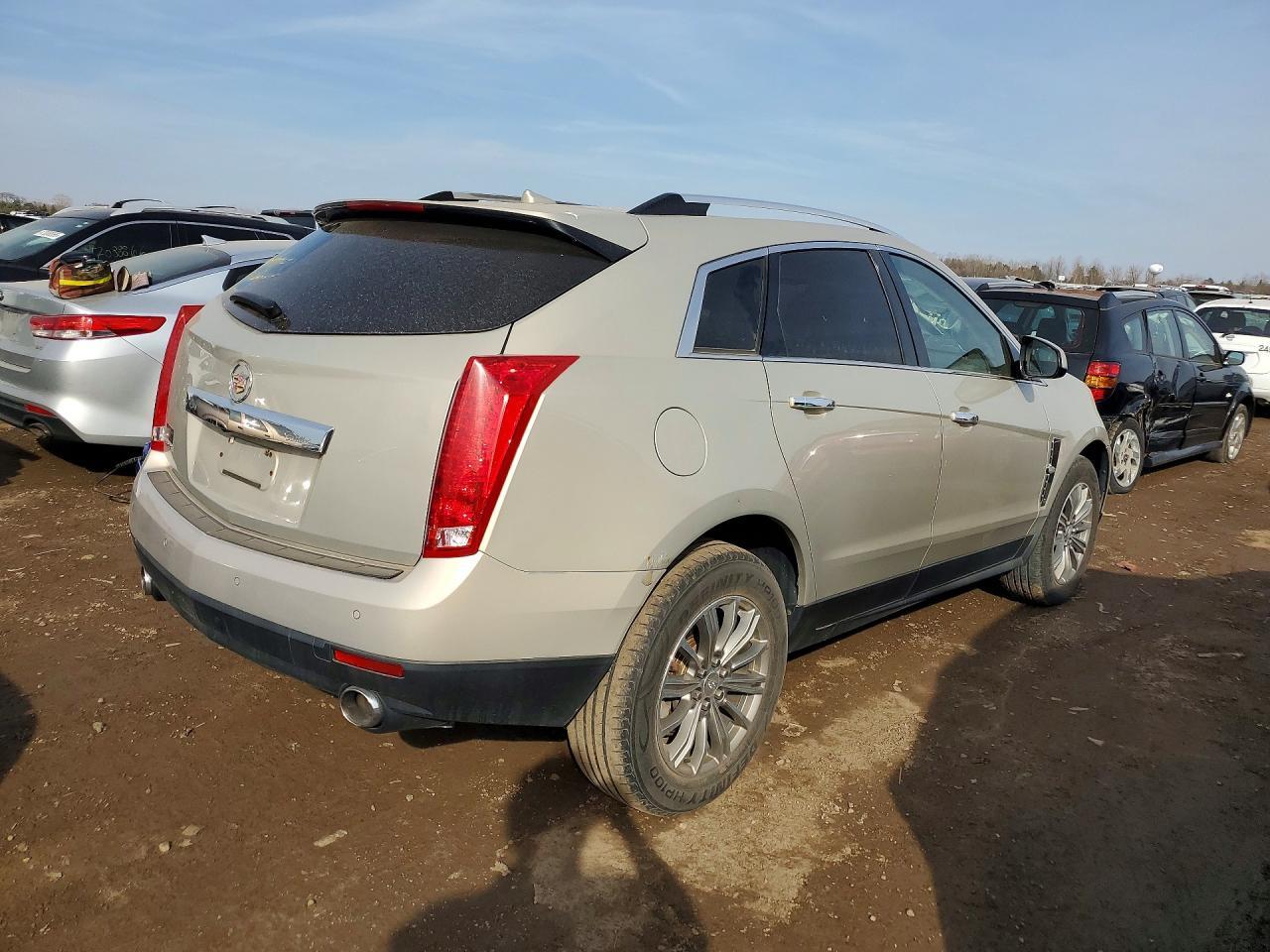 2010 Cadillac Srx Luxury Collection - Image 3