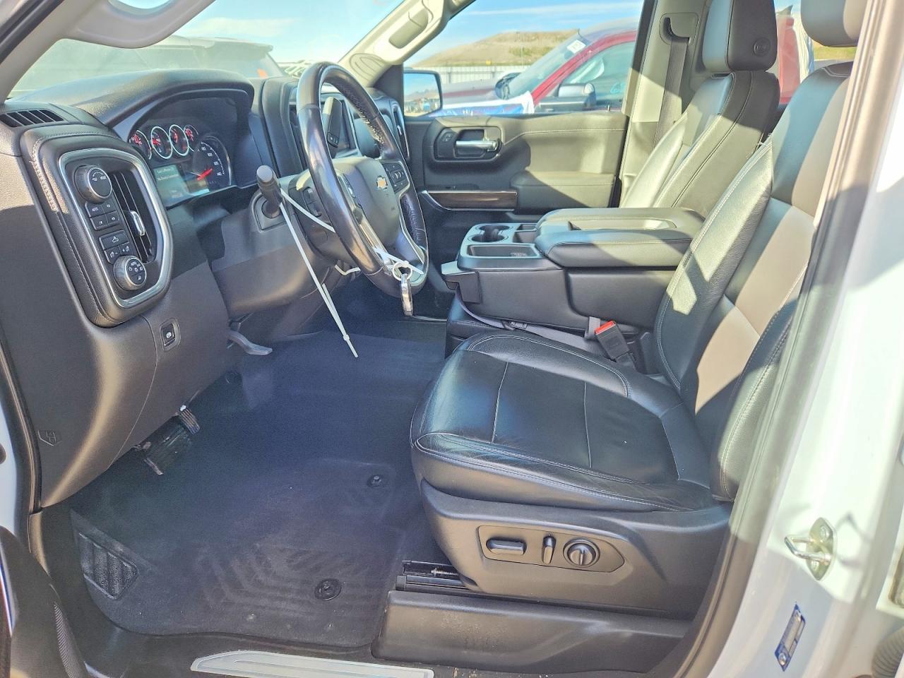 2020 Chevrolet Silverado K1500 Lt - Фото 7