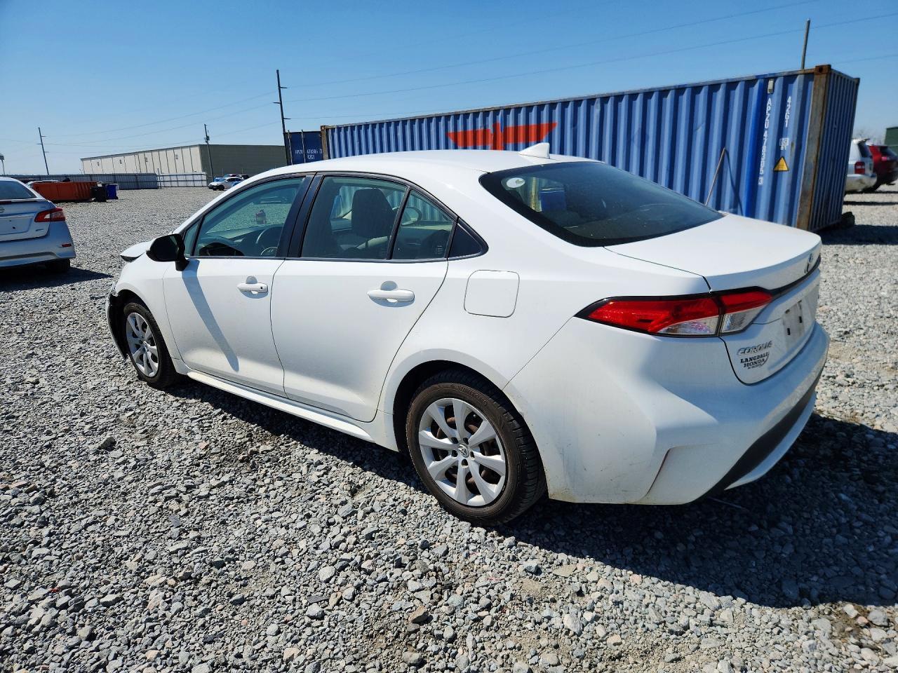 2021 Toyota Corolla Le - Фото 2