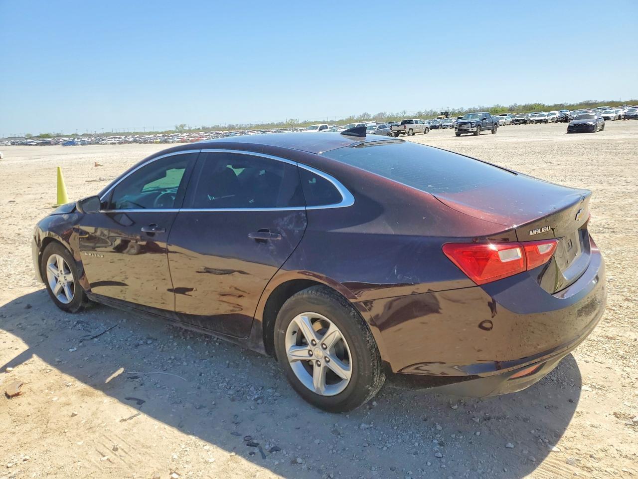2020 Chevrolet Malibu Ls - Image 2