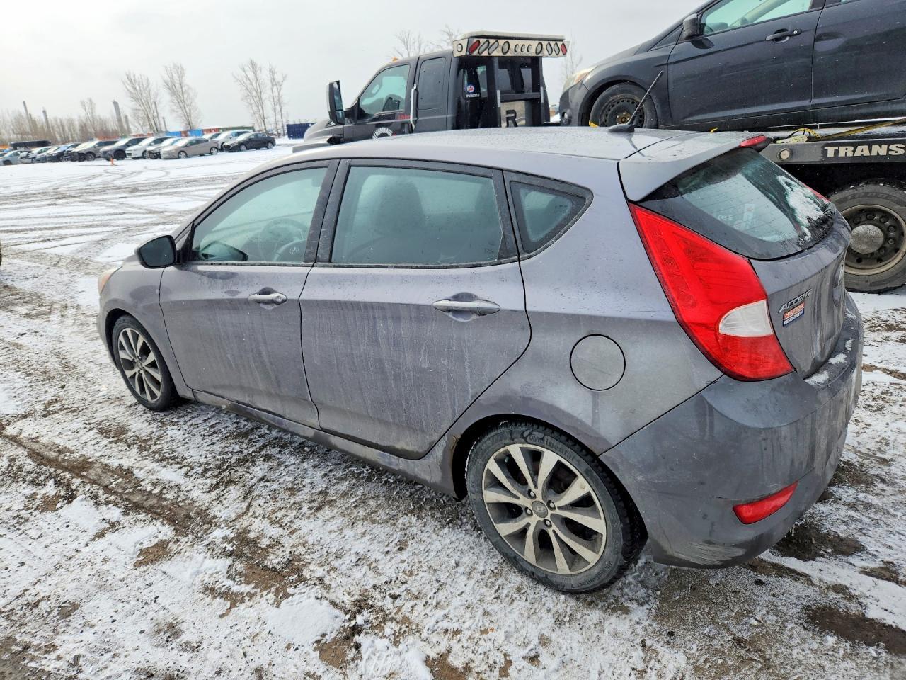 2015 Hyundai Accent Gs - Image 2
